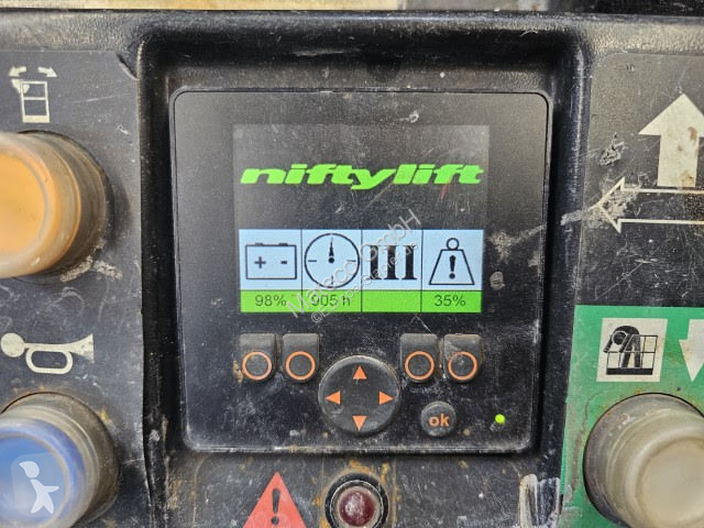 Nacelle Niftylift HR28 HYBRID 4X4