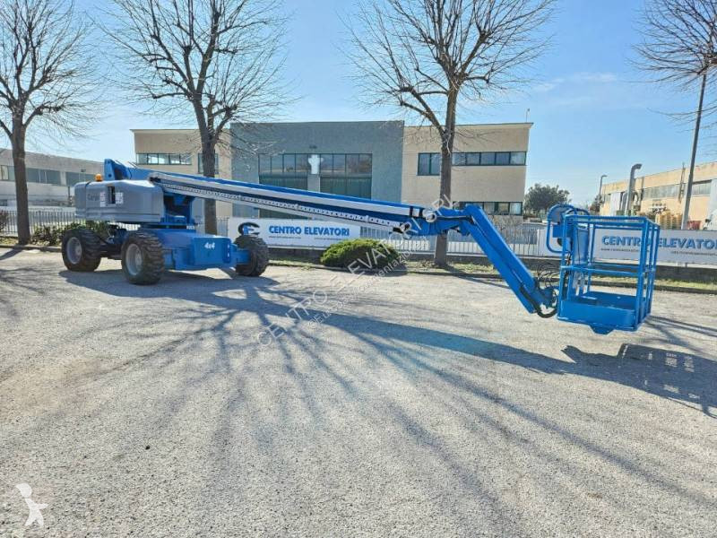 Piattaforma aerea Genie S85 4 WD