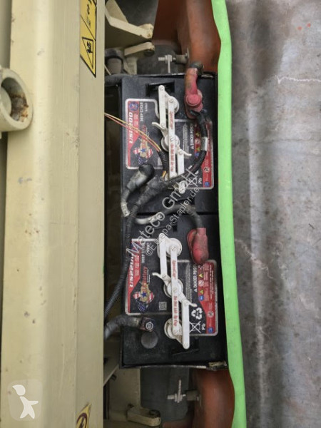 Piattaforma aerea JLG