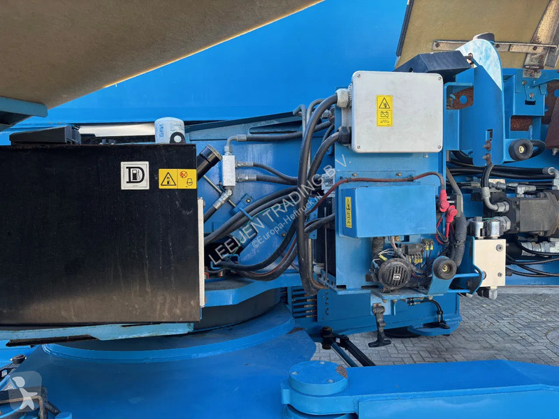 Plataforma Genie SX-180 RJ 4x4x4 boomlift, 2013...