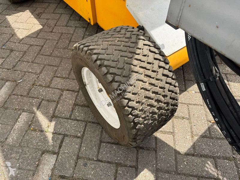 Piattaforma aerea Niftylift HR12NE Hoogwerker...