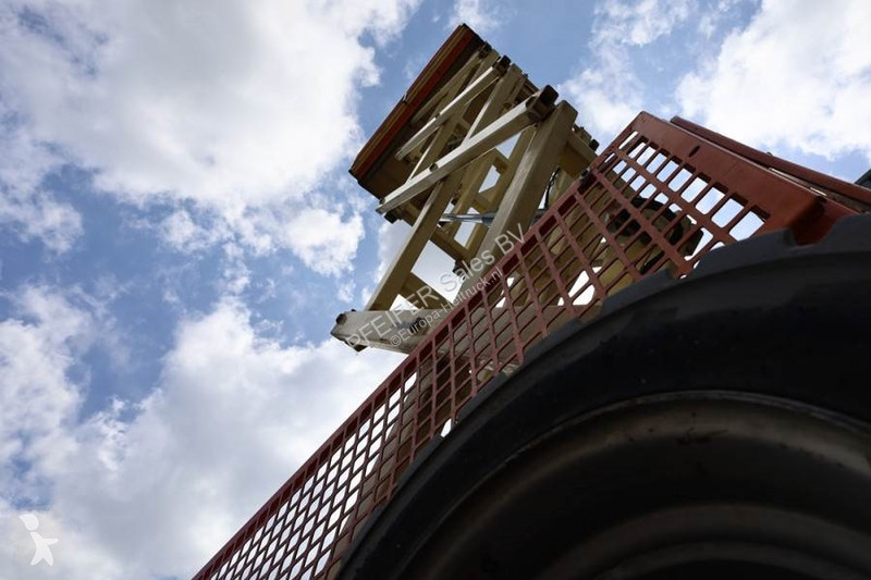 Nacela JLG Electric, 12m Working Height, 450kg...