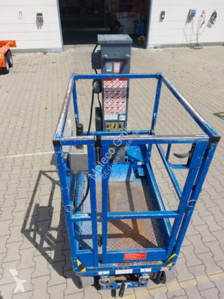 Piattaforma aerea Skyjack SJ12