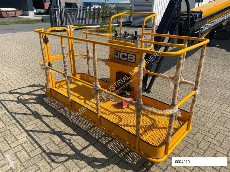 Hoogwerker JCB AJ125D Diesel Telescoop...