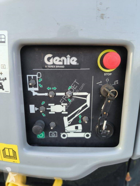 Nacelle Genie Z 33/18