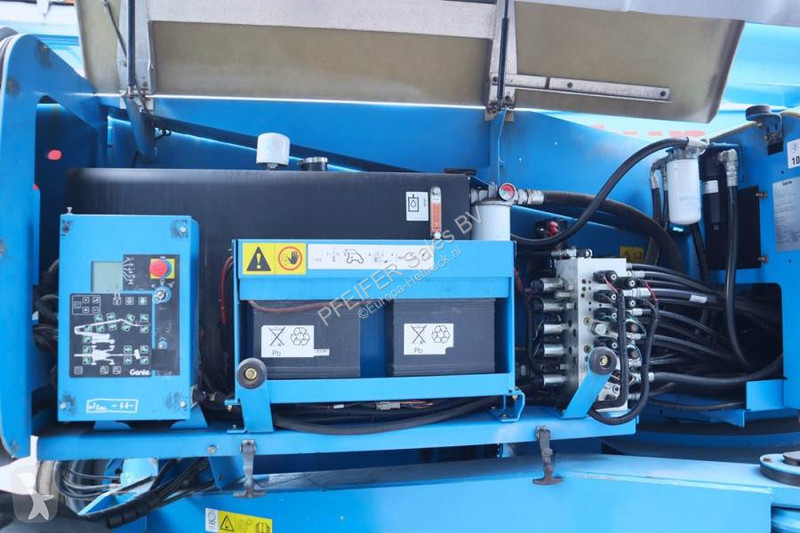 Nacelle Genie ZX135/70 Diesel, 4x4x4 Drive, 43m...