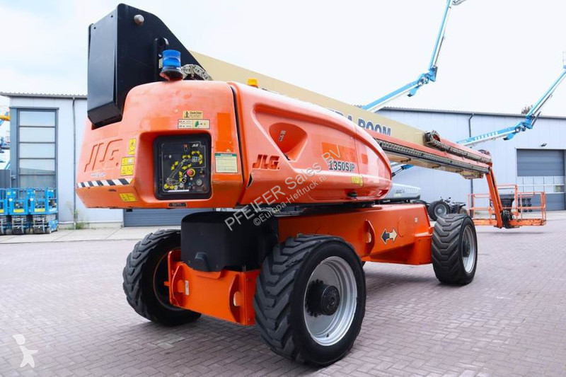 Nacelle JLG Diesel, 4x4 Drive And 4-Wheel...