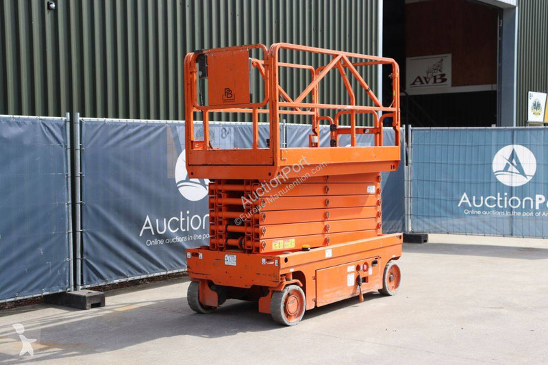 Piattaforma aerea PB PB S140-12EC