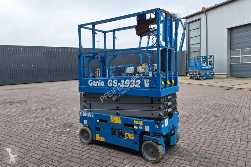 منصة تلسكوبية Genie E-Drive Several In Stock,...