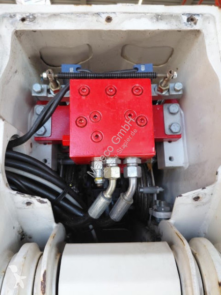 منصة تلسكوبية Teupen LEO 21 GT