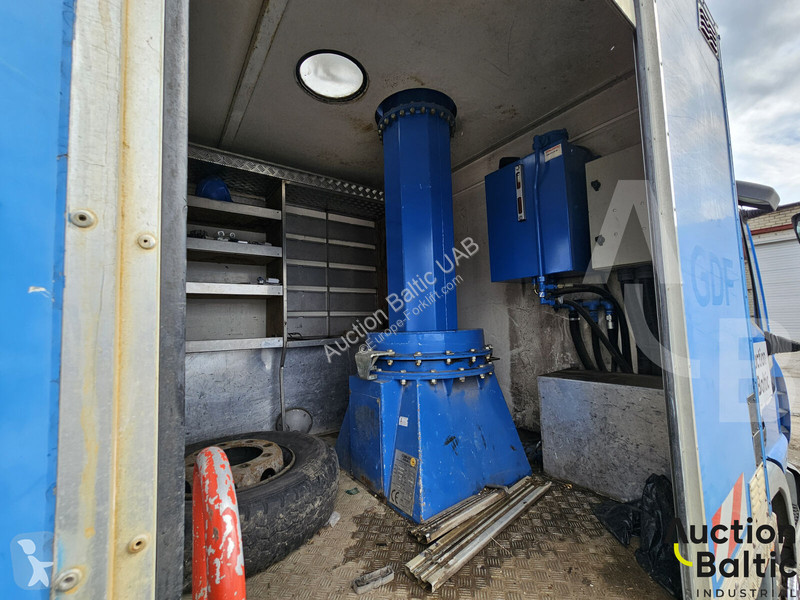 Lift Iveco 100E 18
