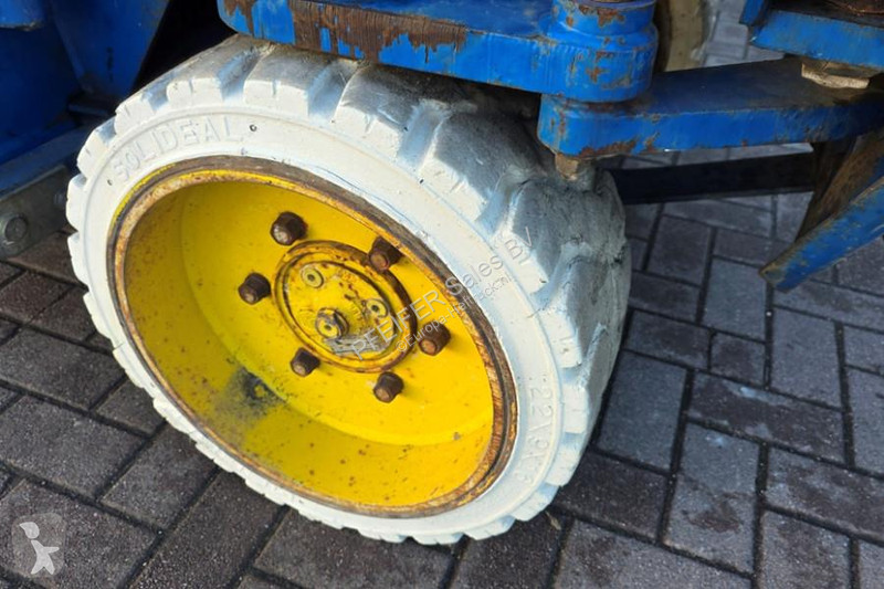 منصة تلسكوبية Hollandlift Combistar N-165EL12...