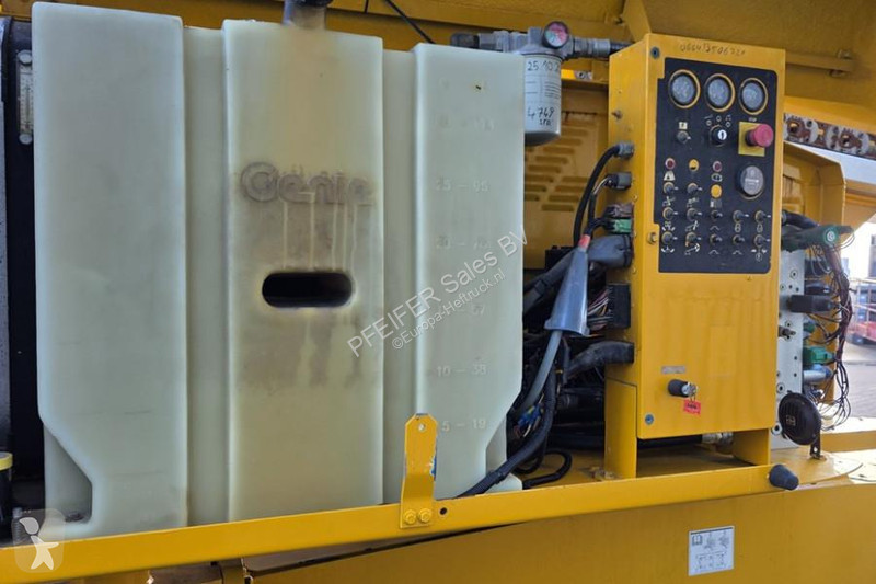 منصة تلسكوبية Genie As-Is, Diesel, 4x4 Drive,...