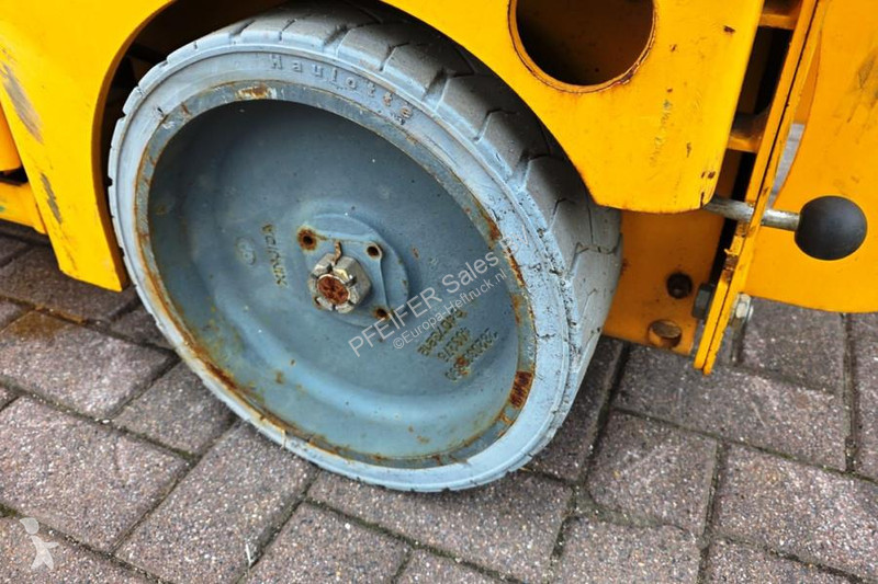 Vysokozdvižná plošina Haulotte Compact 8...
