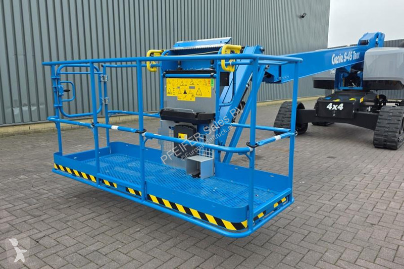 منصة تلسكوبية Genie XC Trax Valid inspection,...