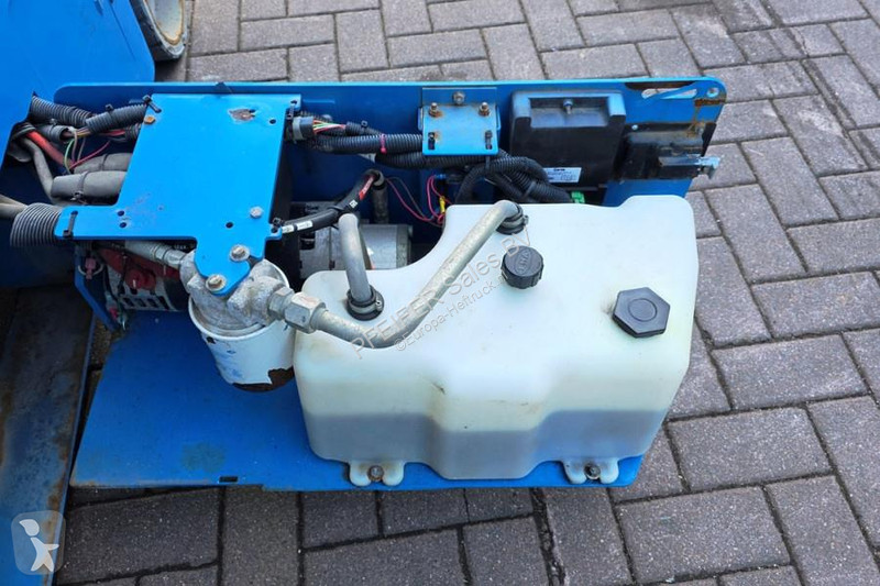 منصة تلسكوبية Genie Electric, 10m Working...