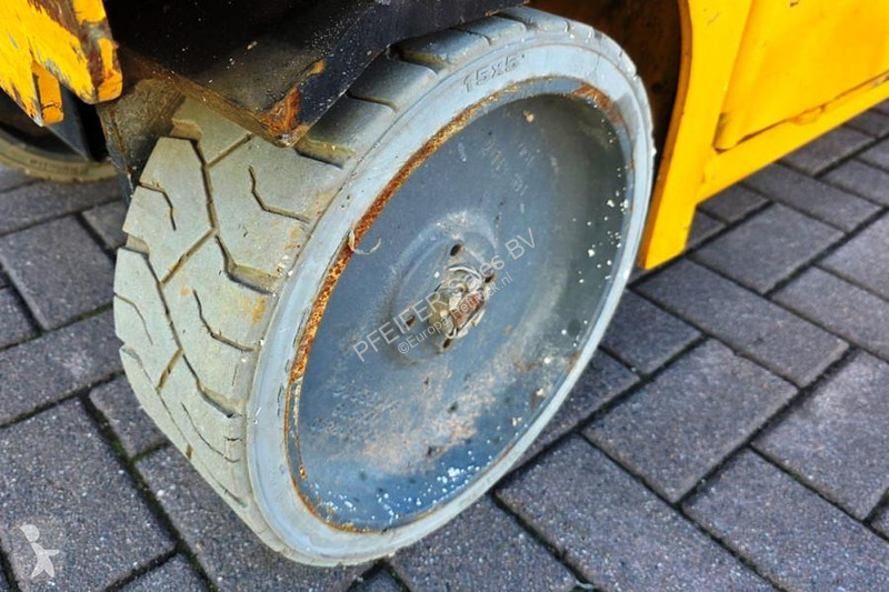 Vysokozdvižná plošina Haulotte Compact 8...