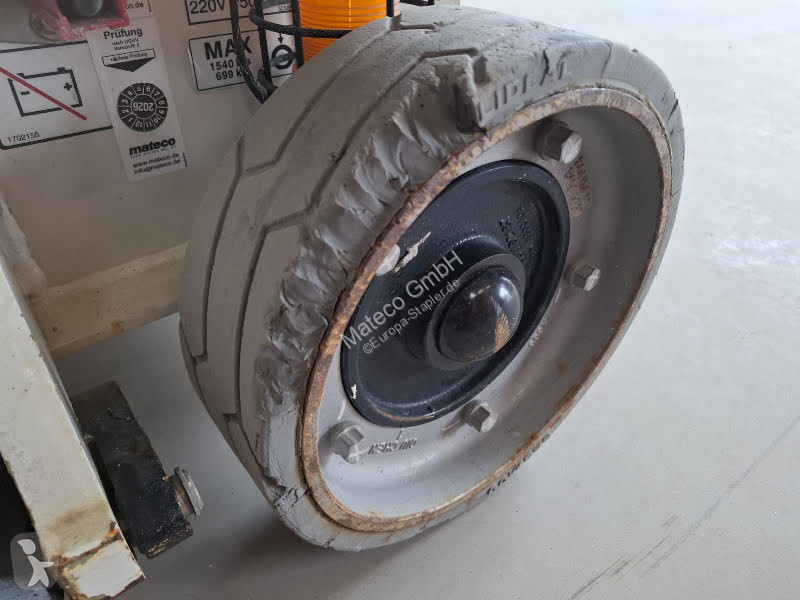 Plataforma elevadora JLG