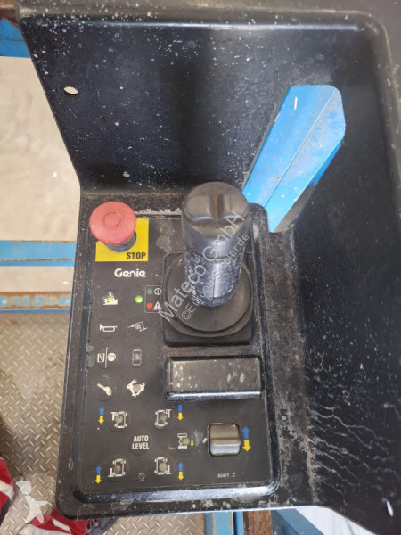 منصة تلسكوبية Genie GS4390