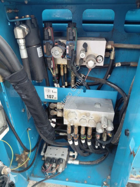 منصة تلسكوبية Genie GS5390