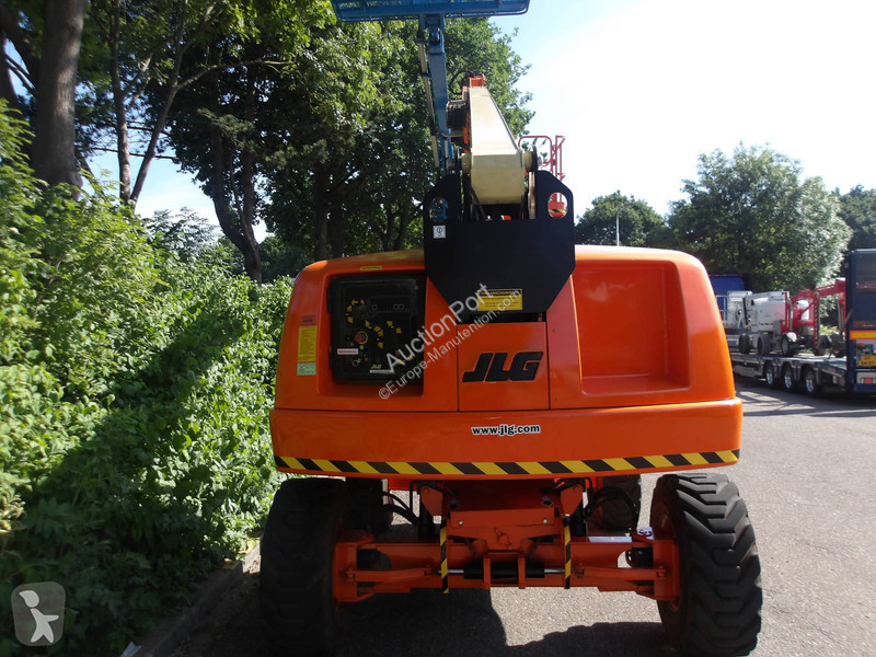 Plataforma elevadora JLG