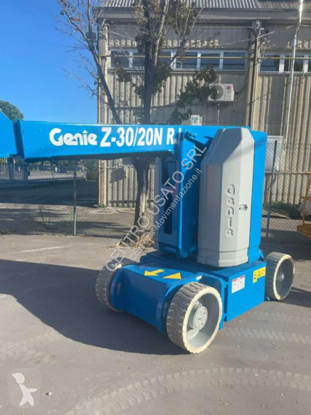 منصة تلسكوبية Genie Z30/20N