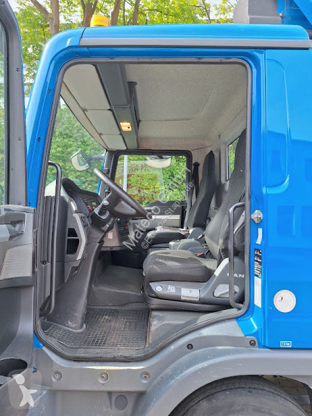 منصة تلسكوبية Ruthmann T 230 / MAN TGL 8.180...