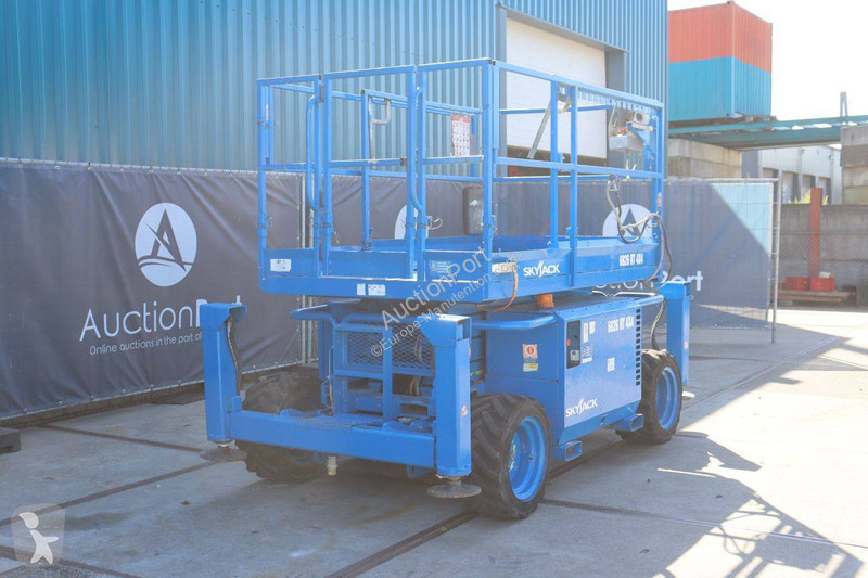 Nacela Skyjack SJ6826RT