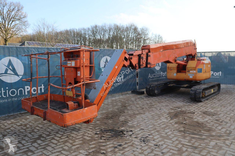 Nacela Hitachi HX140B
