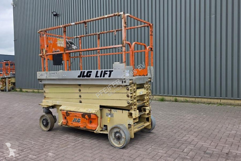 منصة تلسكوبية JLG Electric, 11.7m Working...
