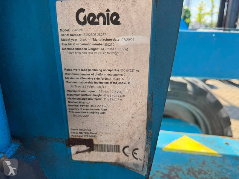 Gondola Genie Z45-25