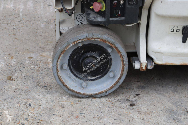 Plataforma elevadora JLG