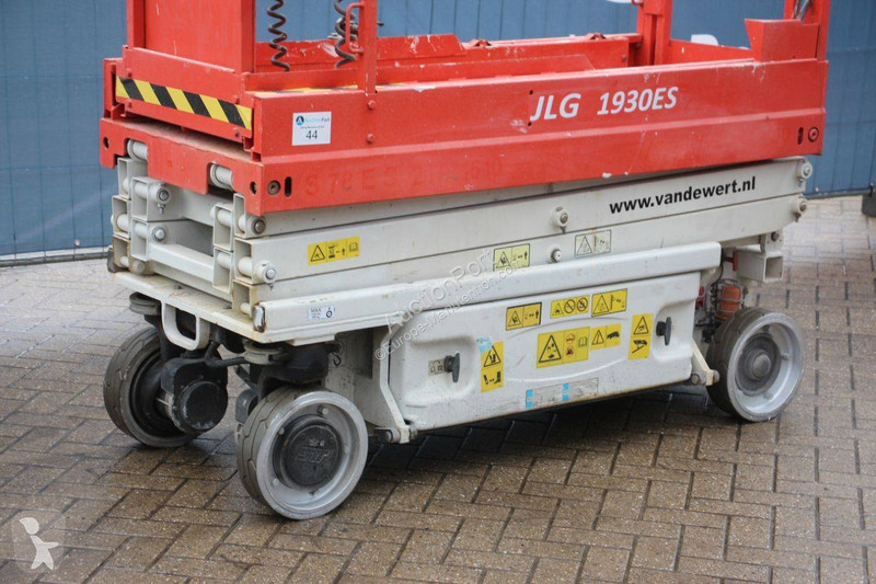 Plataforma elevadora JLG