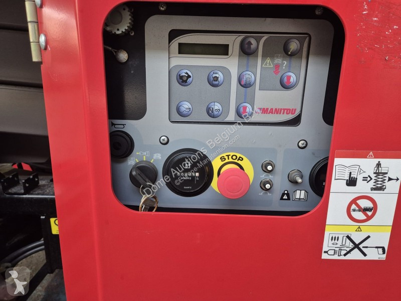 Plataforma elevadora Manitou SC2
