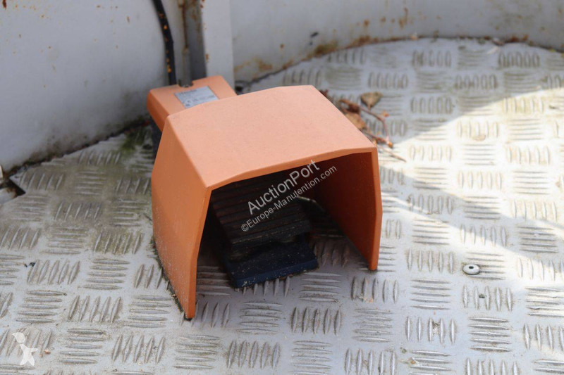 Nacelle Niftylift HR 15 NDE