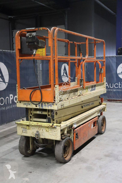 Nacelle JLG 2033 - E