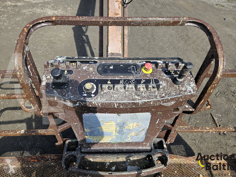 Plataforma elevadora JLG
