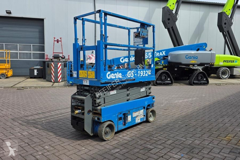Plataforma Genie Electric, Working Height 7.8...