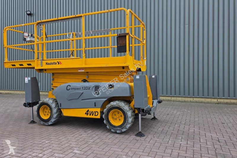 升降机 Haulotte Compact 12DX Diesel, 4x4 Drive,...
