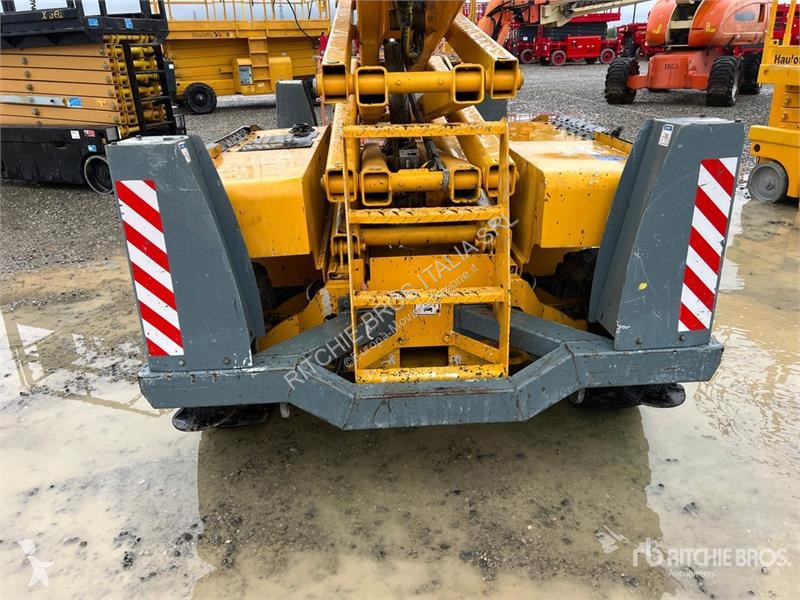 Emelőkosár Haulotte Diesel Scissor Lift