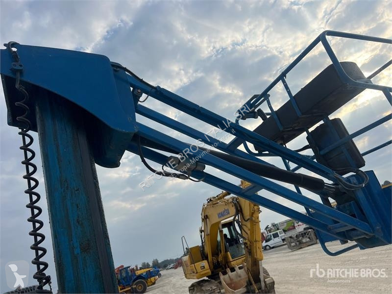 Emelőkosár Genie Vertical Mast Lift