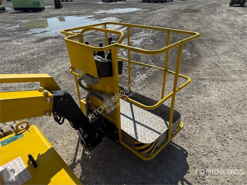 Emelőkosár Airo A12E Electric Articulating Boom...