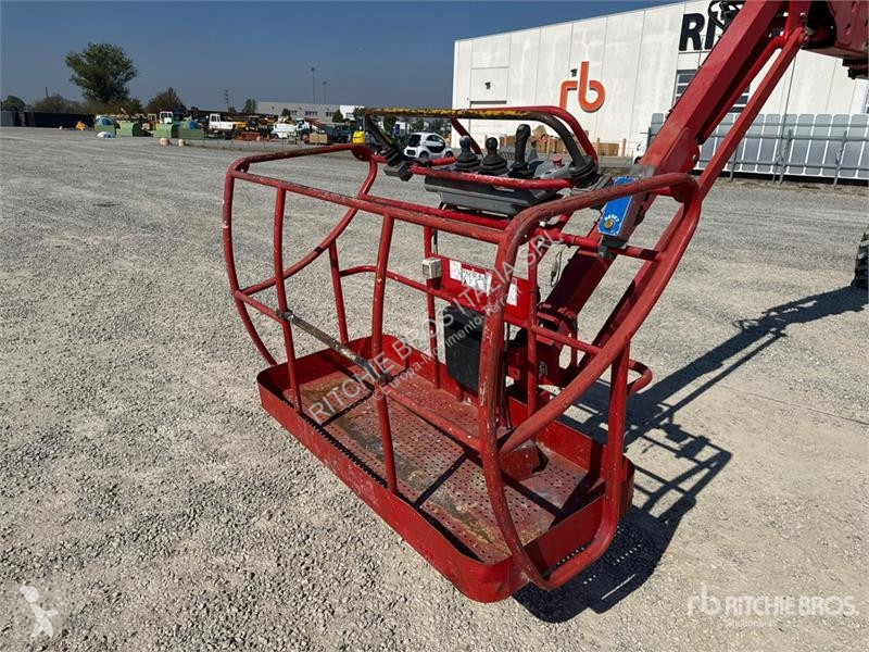 Emelőkosár Haulotte Articulating Boom Lift