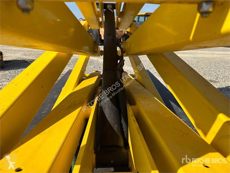 Emelőkosár Airo X16EW Electric Scissor Lift