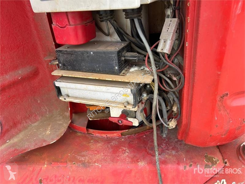 Plataforma elevadora Manitou 105VJR