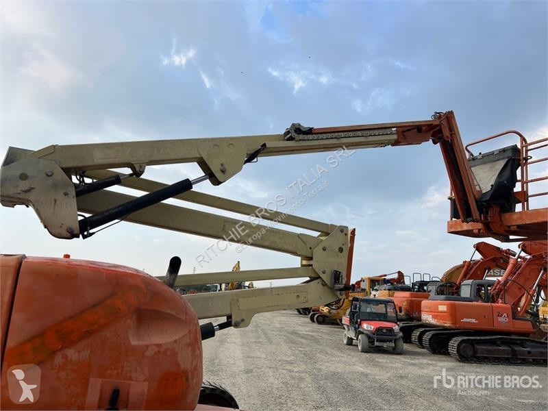 Plataforma elevadora JLG