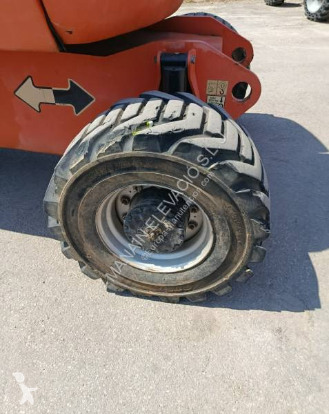Plataforma elevadora JLG 800AJ