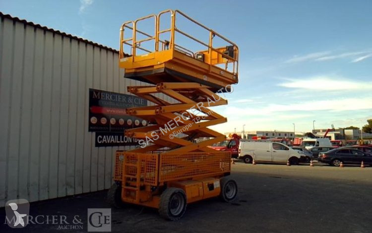 Plataforma elevadora JLG autre