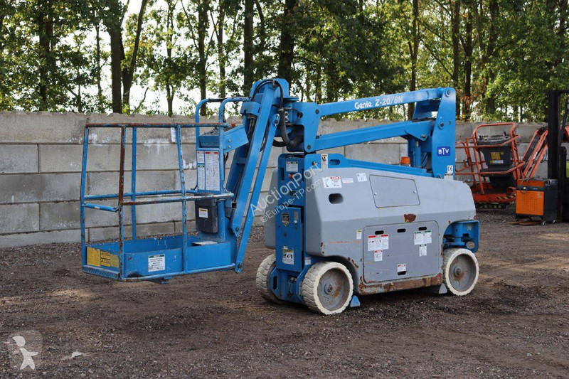 Plataforma elevadora Genie Z-20/8N