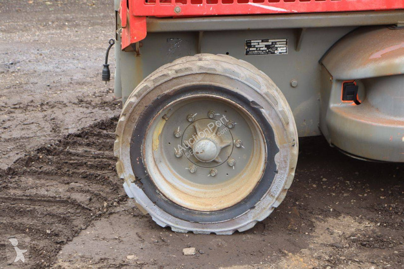 Plataforma elevadora JLG